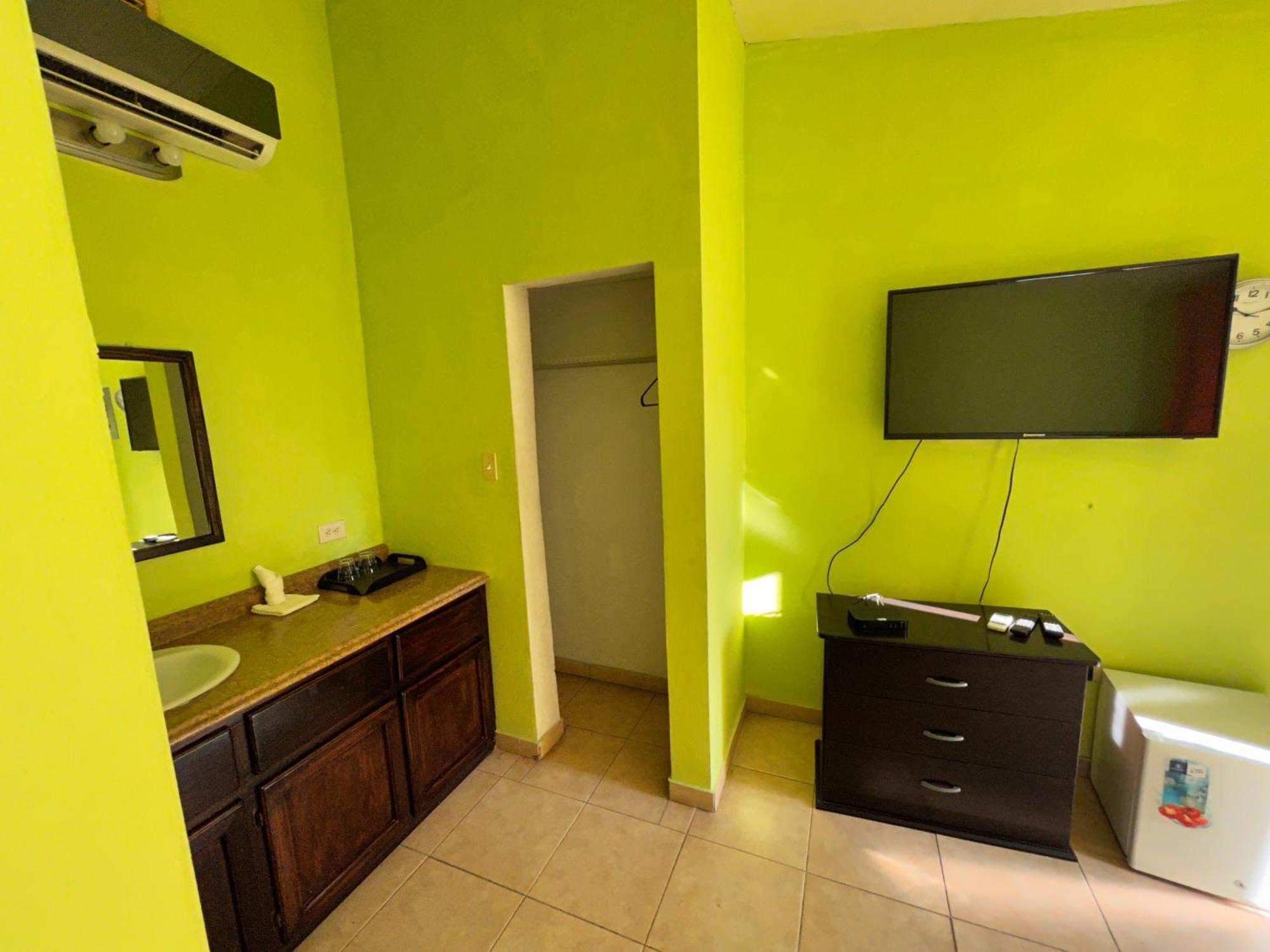 Arawak Hotel Leogane Eksteriør bilde